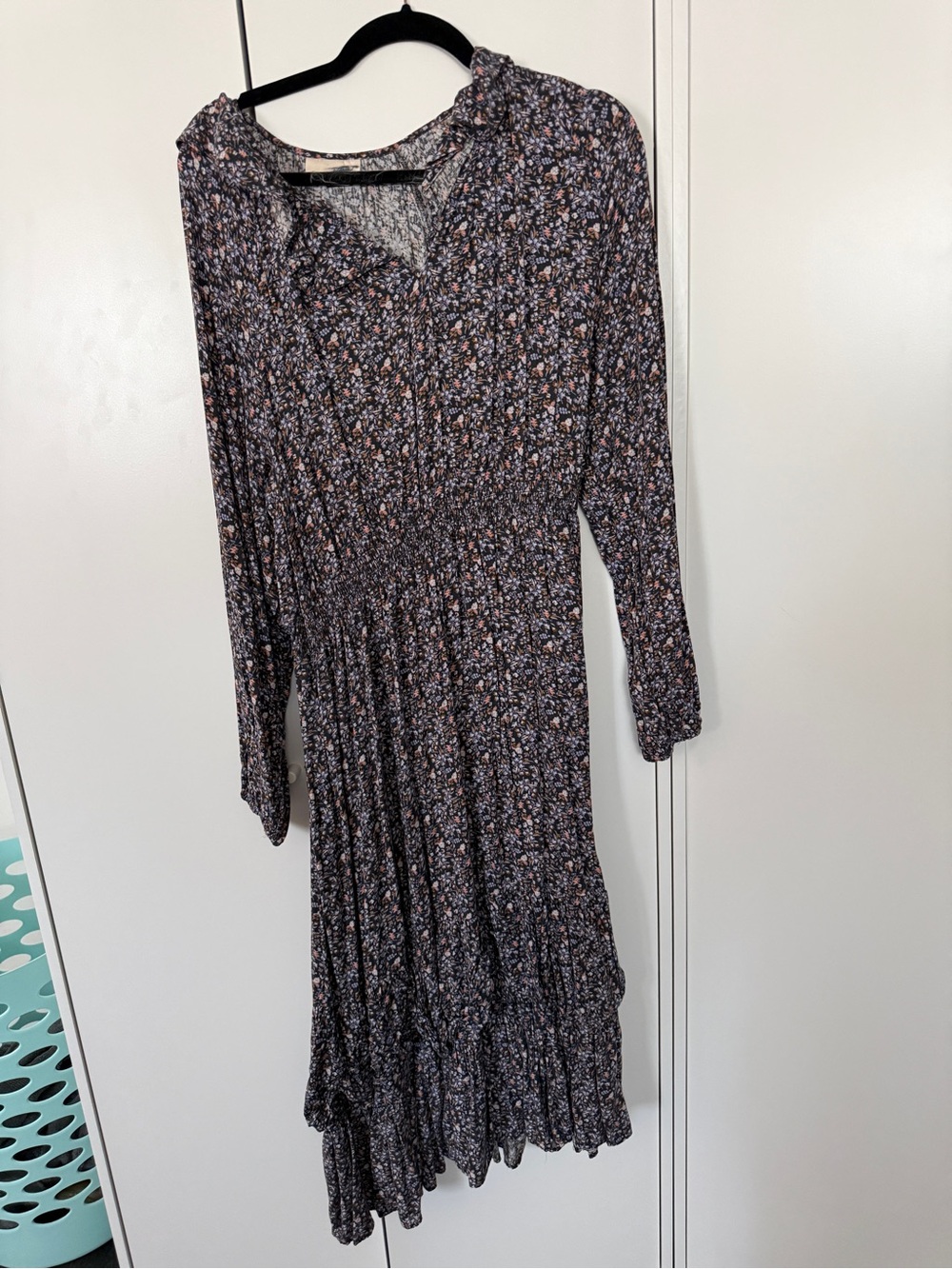 Universal Thread Floral Long-Sleeve maxi Dress